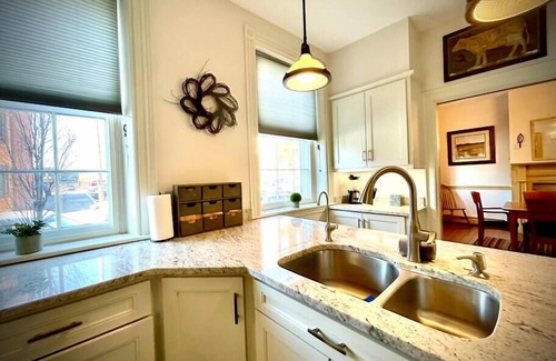 Lancaster Casa | LA CASA HENDEL - CENTRO COLONIAL DE LANCASTER