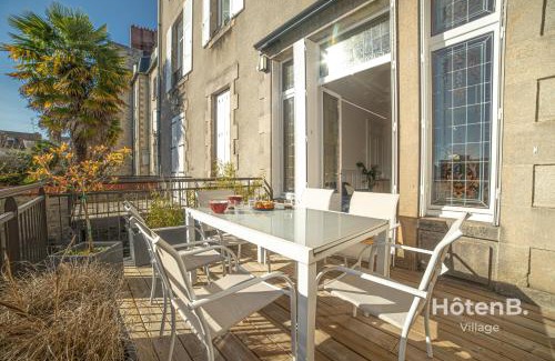 Limoges Casa | The "Heritage" Heart of Limoges Parking AC and Private Terrace