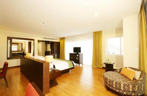 Jomtien Complejo | The Heritage Pattaya Beach Resort-SHA