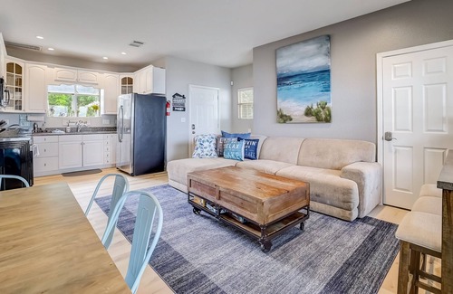 Burnet Cabina | The Heron and The Perch on Lake Buchanan Dam | Cottages in Burnet