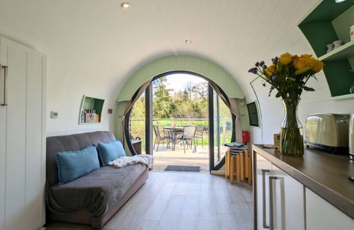 Llandovery Chalet De Esquí | The Heron's Tree, The Heron's Tree Riverside Stay