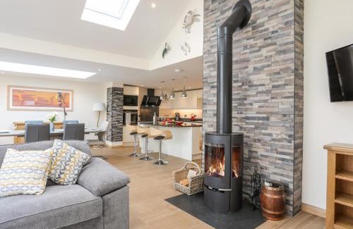 Rhosneigr Casa | The Herun
