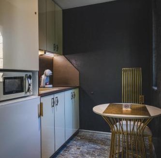 Plovdiv Center Apartamento | THE HIDDEN BANK: Silver Bullet
