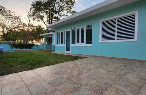 Guardarraya Casa | Seaside Retreat in Patillas, PR. Steps from the Beach.