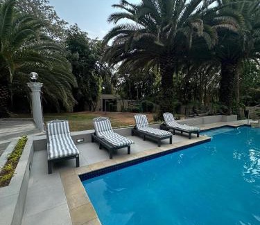 Sandown Casa | The Hide on Aston-Sandton