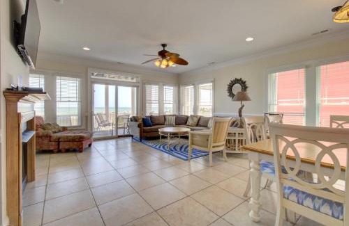 Carolina Beach Casa | The Hideaway A&B by Carolina Beach Realty