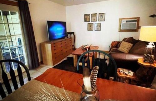 Eureka Springs Apartamento | The Hideaway at Bear Mountain Log Cabins