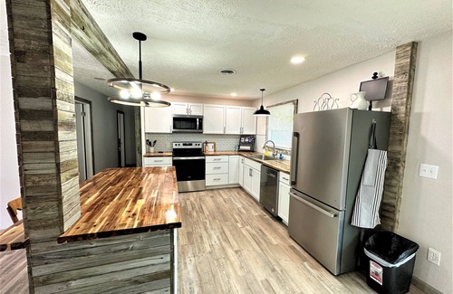 Oliver Springs Casa | The Hideaway Oliver Springs, Only Min from Windrock Park