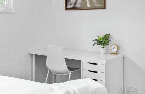 Sunset Casa | { The Hideout } mid-century vibes ✨