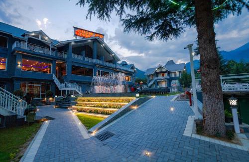 Manali Complejo | The Highland Park - A Truly River side Resort
