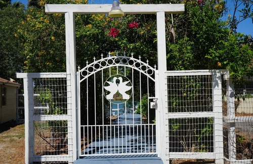 Arroyo City Cabaña | The hill private fishing pier NOT water front