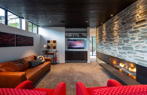 Queenstown City Centre Villa | The Hill Residence, Queenstown Hill