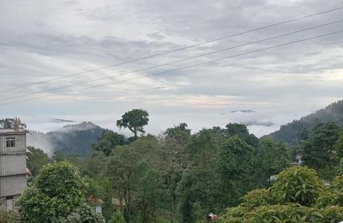 Lava Casa | The Himalayan Horizon Homestay Lava