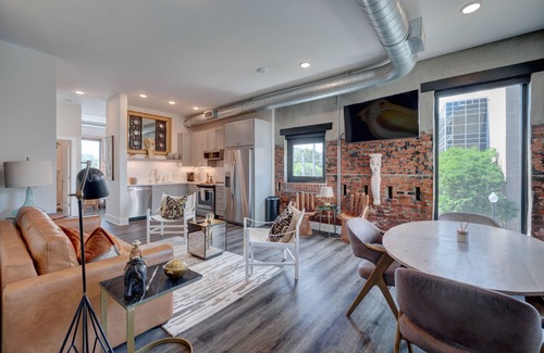 River District Apartamento | The Hive