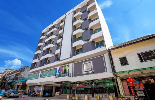 Betong Hotel | The Holidays Hill betong