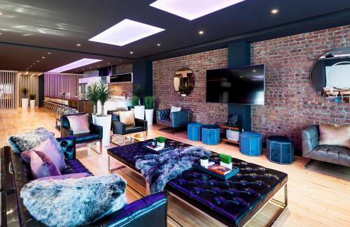 Downtown Montreal Apartamento | The Holland Hotel by Simplissimmo
