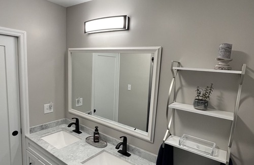 Lebanon Casa | The Homespun Landing w/new hot tub