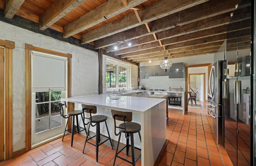 Neerim South Casa | The Homestead - a Mudbrick home in the country