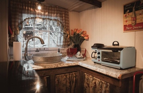 Franklin Otro | The Homestead at GratiDude Ranch