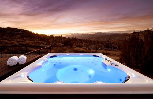 Pioneertown Casa | The Hoopa House Pickleball Paradise