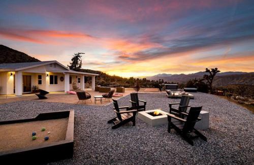 Pioneertown Casa | The Hoopa House Pickleball Paradise