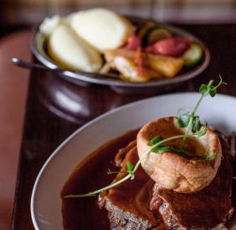 Ballinaboola Hotel | The Horse and Hound Hotel