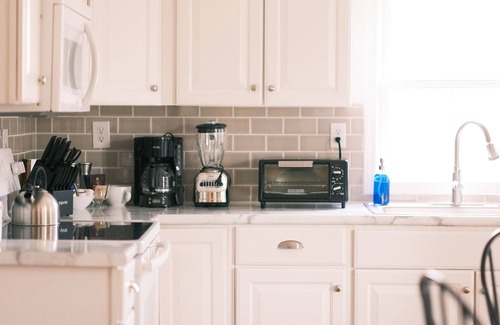 Hendersonville Casa | The Horse Shoe Farm