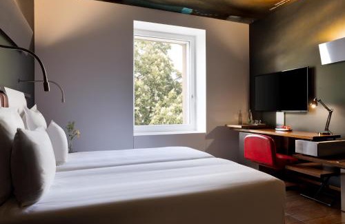 Lucerne Hotel | The Hotel Lucerne, Autograph Collection
