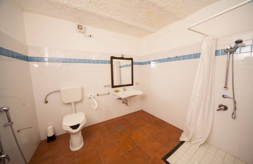 Villanova Monteleone Cama Y Desayuno | LA CASA DE ROSAS HABITACIONES INDEPENDIENTES CON BAÑO PRIVADO