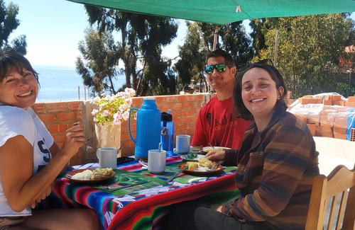 Isla Amantani Casa | La casa tiene exelente vista al lago Titicaca, para todo tipo de viajeros