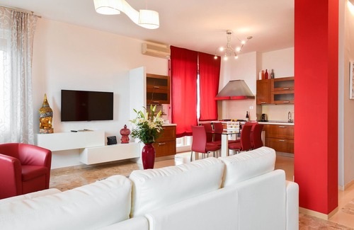 Borgo Milano Apartamento | LA CASA EN EL CIELO - Ático 150 m2 con garaje.