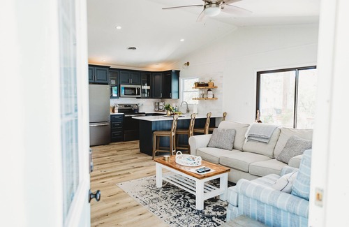 Nags Head Casa | ★ "La casa es perfecta: elegante, cómoda y cerca de la playa".