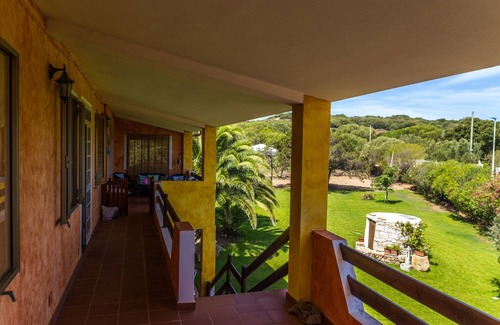 Santa Teresa di Gallura Casa | La casa en el jardin sardo