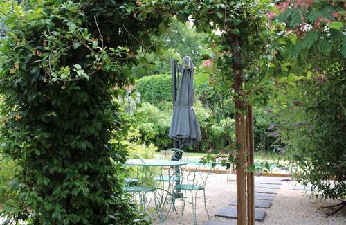 Cabannes Casa | The house of Alys in the land of Provence