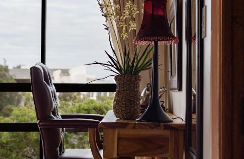 Kommetjie Cama Y Desayuno | The House of Braganza