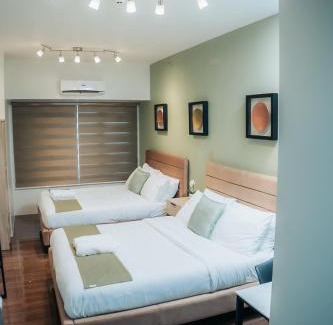 San Antonio Apartamento | The House of Five - Brand New Hotel Style Condo