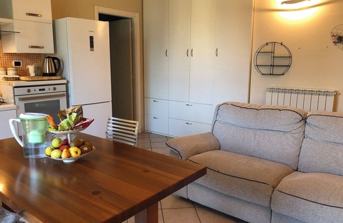 Travedona-Monate Apartamento | The House of Leo Lake Monate Travedona