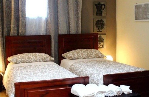 Sciolze Cama Y Desayuno | THE HOUSE OF NEH - Independent apartment in the countryside, just 20Km from Turin