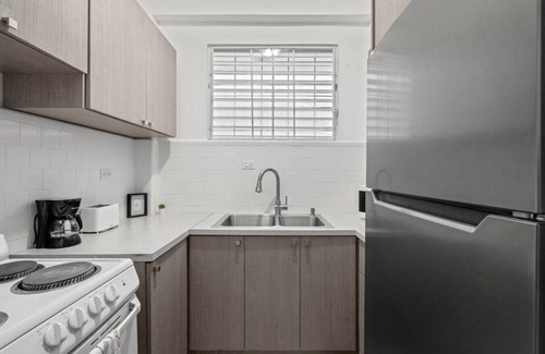 Sagrado Corazon Apartamento | The House of Romeo | Stylish Two-Bedroom Escape