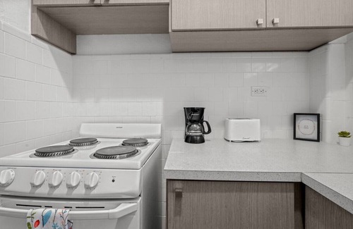 Sagrado Corazon Apartamento | The House of Romeo | Stylish Two-Bedroom Escape