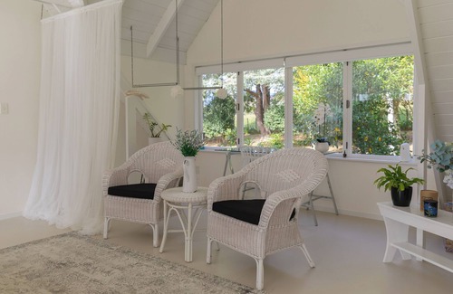 Te Horo Beach Casa | The House - The Lodge Te Horo