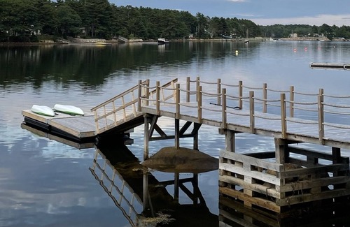Mahone Bay Casa | The Hull House: un gigante dormido escondido en una ensenada oceánica
