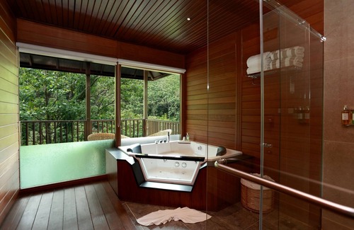 Madikeri Complejo | The IBNII Spa Resort