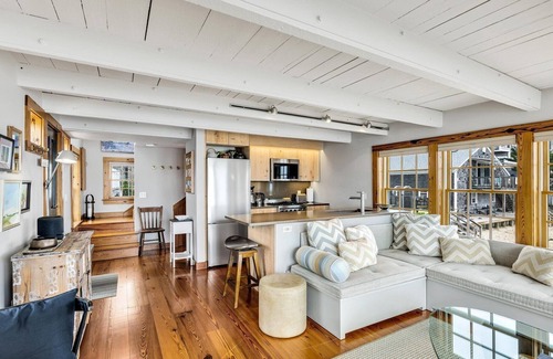 Provincetown Casa | The Iconic Wharf House - Your Own P-Town Paradise RPAM116