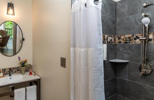Weaverville Cama Y Desayuno | The Inn At Amaris Farms