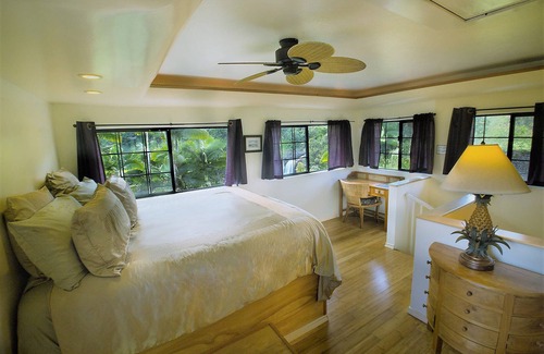 Hilo Cama Y Desayuno | The Inn at Kulaniapia Falls