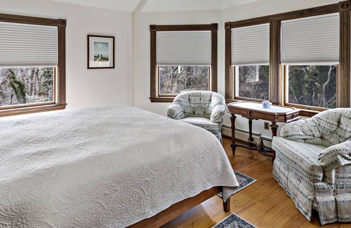 Eastham Cama Y Desayuno | The Inn at the Oaks