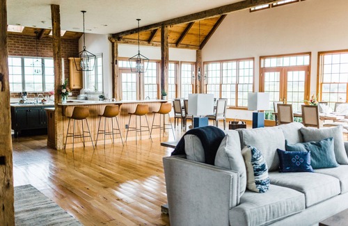 Brogue Casa | El Inn at Wyndridge Farm