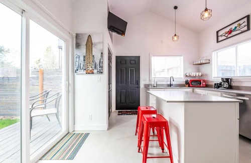 East Central Casa | *The Innkeeper Studio* Tiny House!