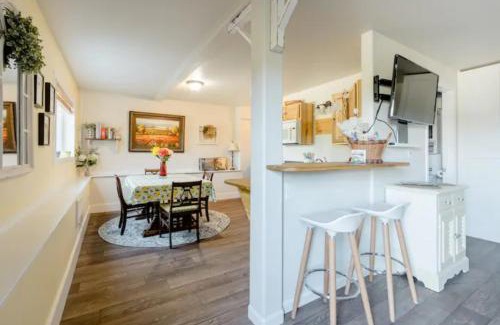 Hood River Hotel | The Irish Inn